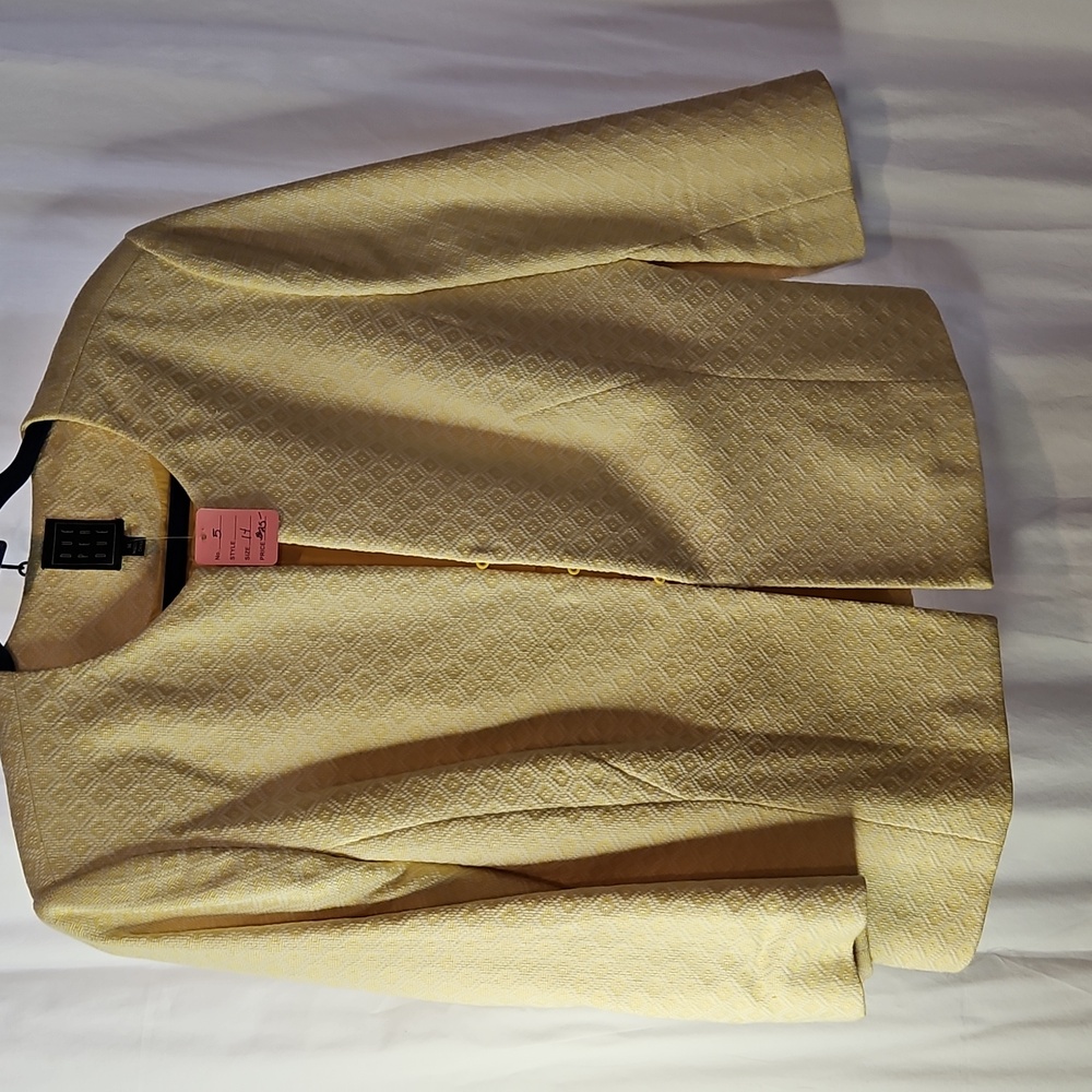 Due Per Due Yellow Jacket